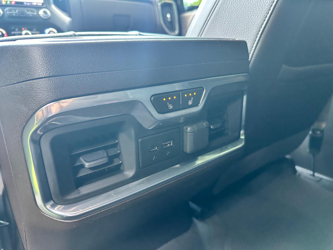 GMC Sierra 2500HD 4WD Crew Cab 159" Denali 2020