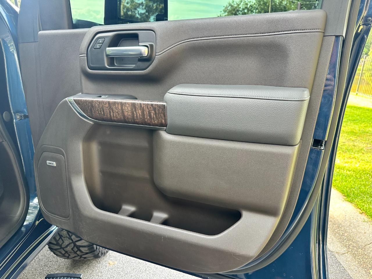 GMC Sierra 2500HD 4WD Crew Cab 159" Denali 2020
