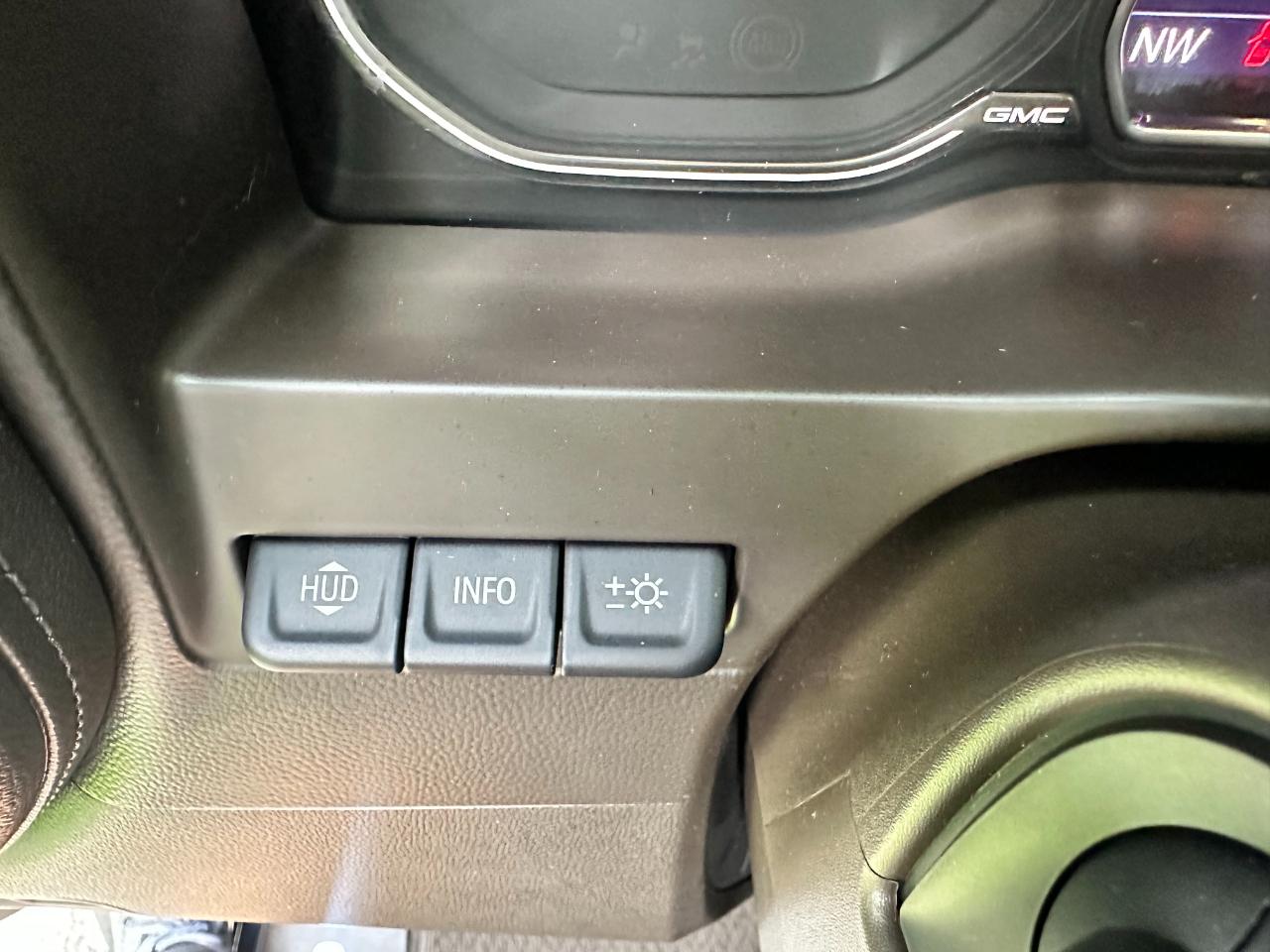 GMC Sierra 2500HD 4WD Crew Cab 159" Denali 2020