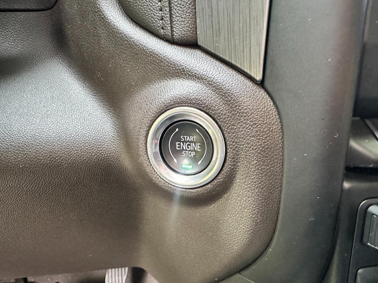 GMC Sierra 2500HD 4WD Crew Cab 159" Denali 2020