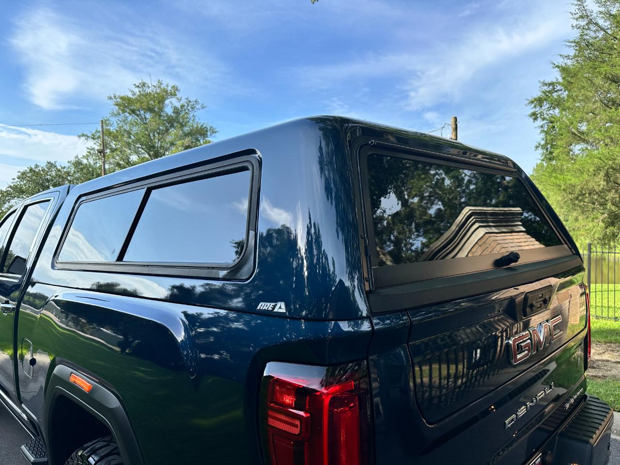 GMC Sierra 2500HD 4WD Crew Cab 159" Denali 2020
