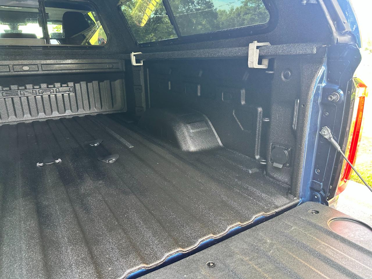GMC Sierra 2500HD 4WD Crew Cab 159" Denali 2020