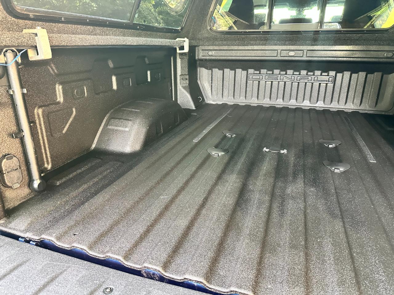 GMC Sierra 2500HD 4WD Crew Cab 159" Denali 2020