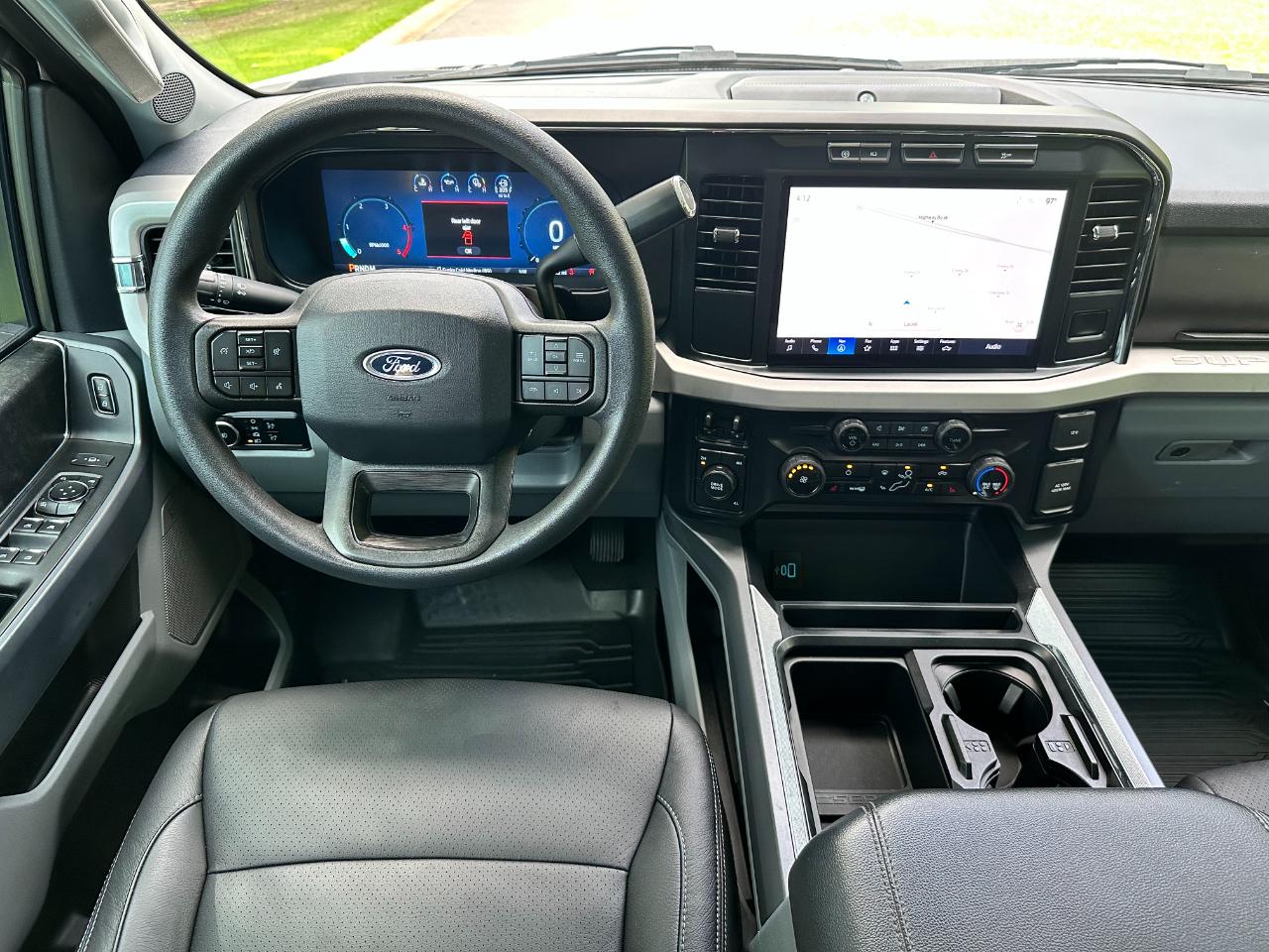 Ford Super Duty F-250 SRW XLT 4WD Crew Cab 6.75' Box 2024