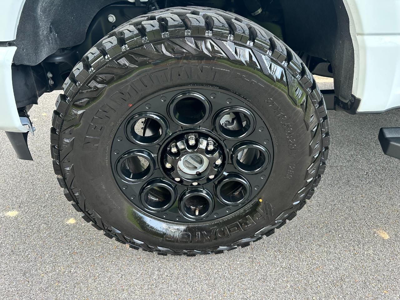 Ford Super Duty F-250 SRW XLT 4WD Crew Cab 6.75' Box 2024