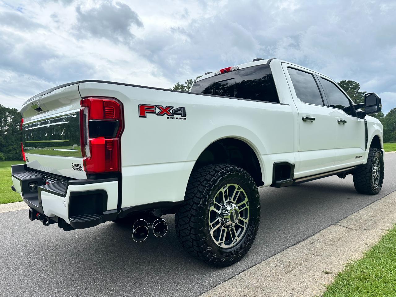 Ford Super Duty F-250 SRW Platinum 4WD Crew Cab 6.75' Box 2024