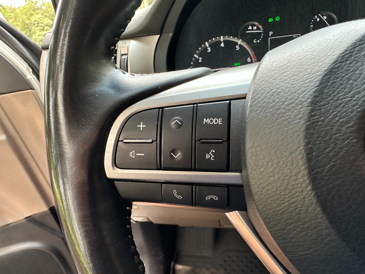 Lexus GX GX 460 Premium 4WD 2023