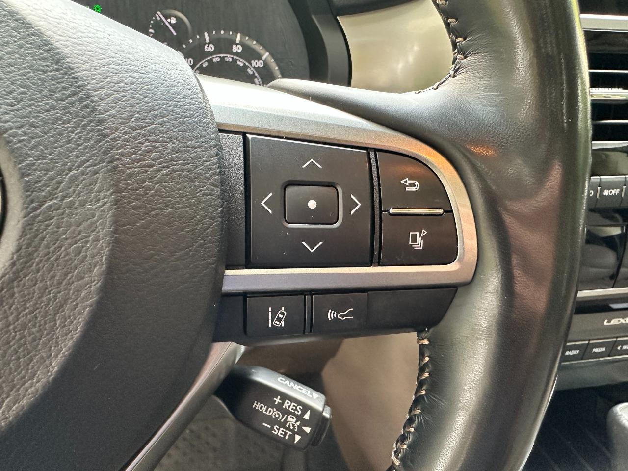 Lexus GX GX 460 Premium 4WD 2023