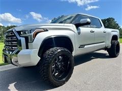 2023 Toyota Tundra 4WD 