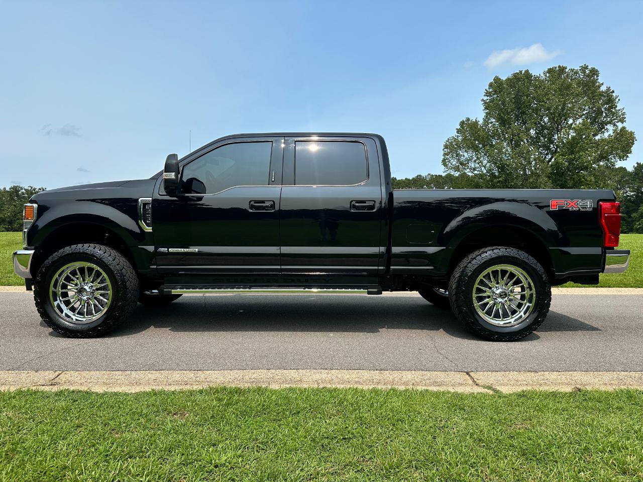 Ford Super Duty F-250 SRW Lariat 4WD Crew Cab 6.75' Box 2021