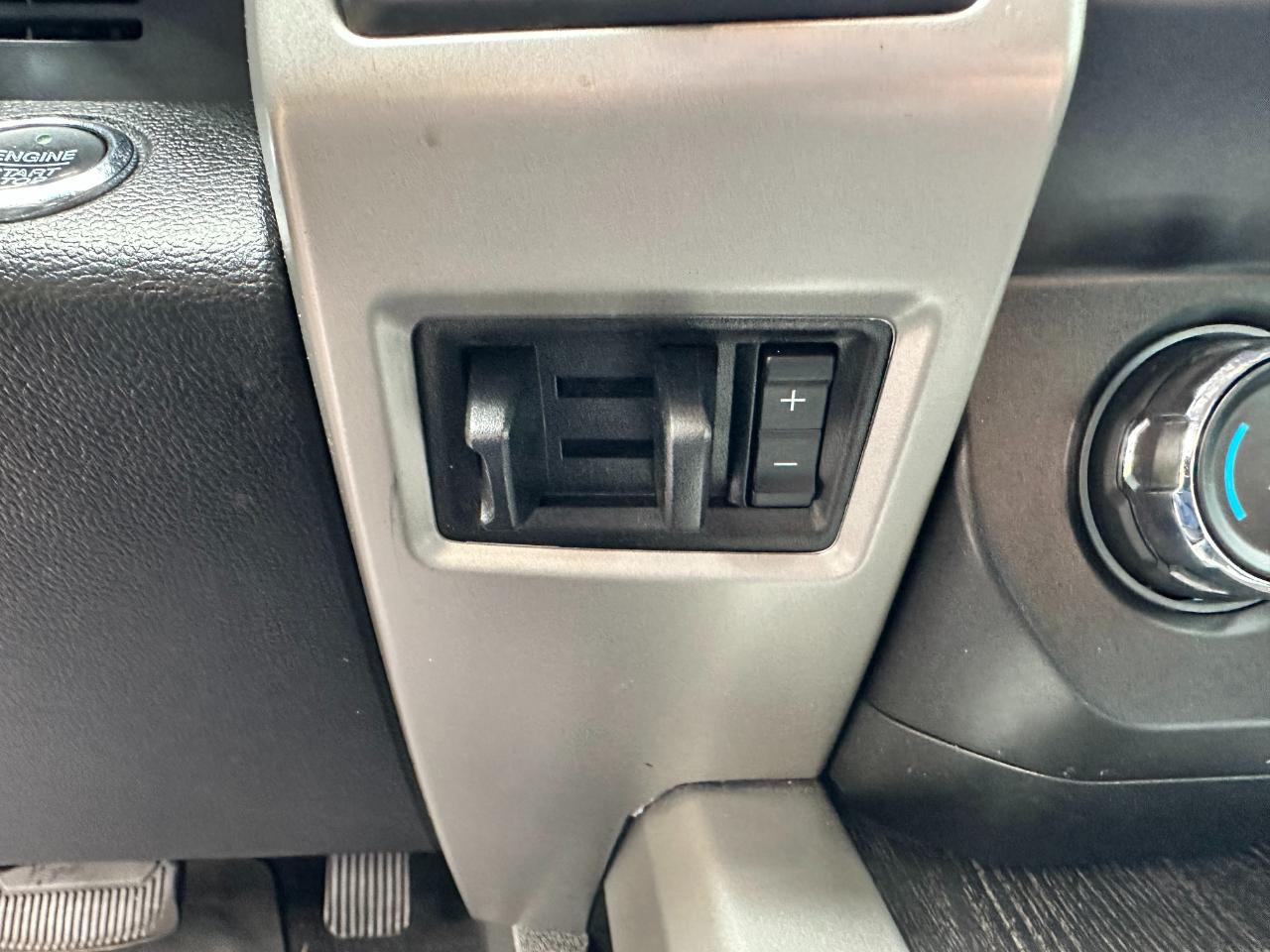Ford Super Duty F-250 SRW Lariat 4WD Crew Cab 6.75' Box 2021