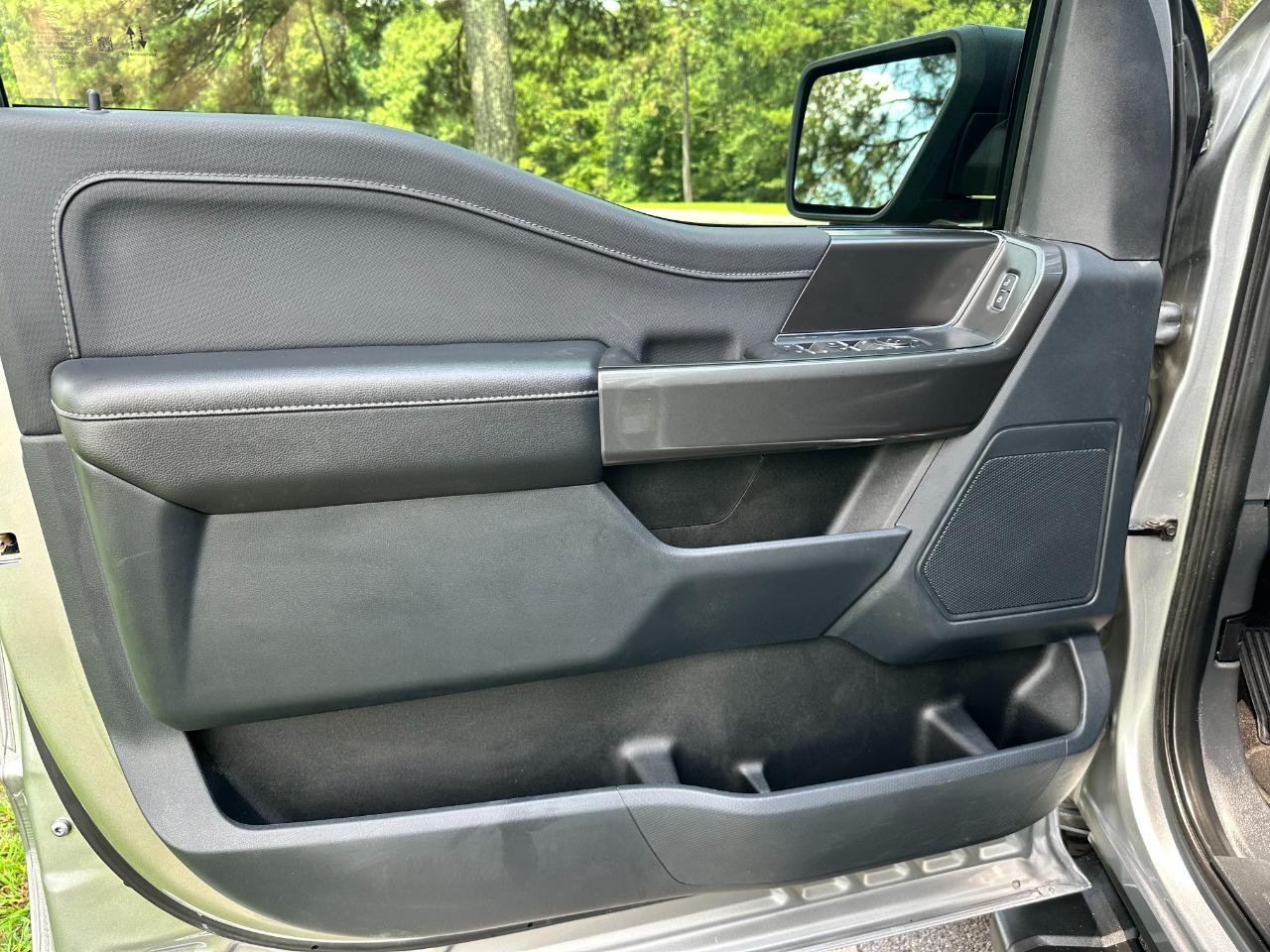 Ford F-150 XLT 4WD SuperCrew 5.5' Box 2022