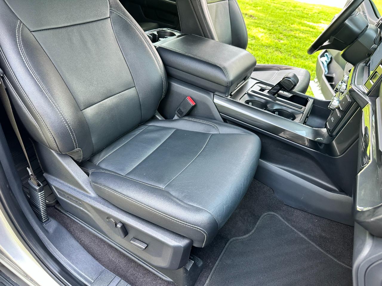 Ford F-150 XLT 4WD SuperCrew 5.5' Box 2022