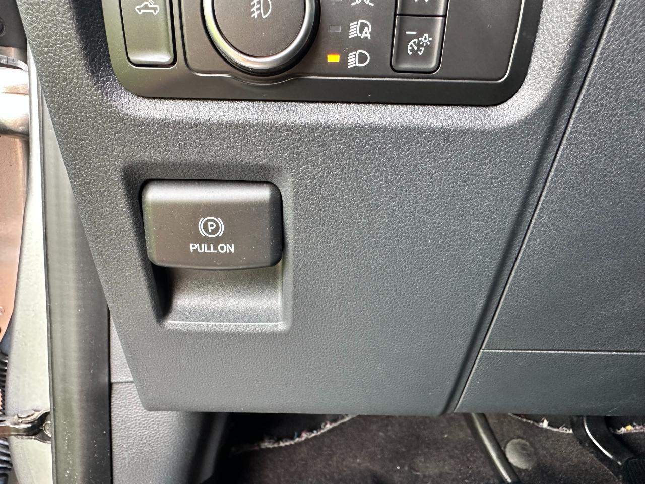 Ford F-150 XLT 4WD SuperCrew 5.5' Box 2022