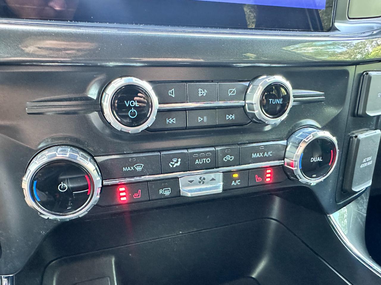 Ford F-150 XLT 4WD SuperCrew 5.5' Box 2022