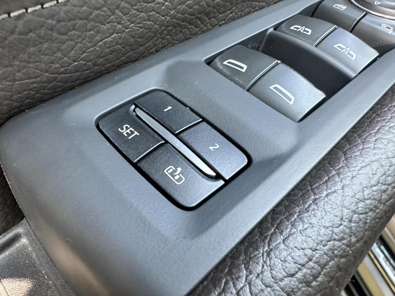 GMC Yukon 2WD 4dr Denali 2023