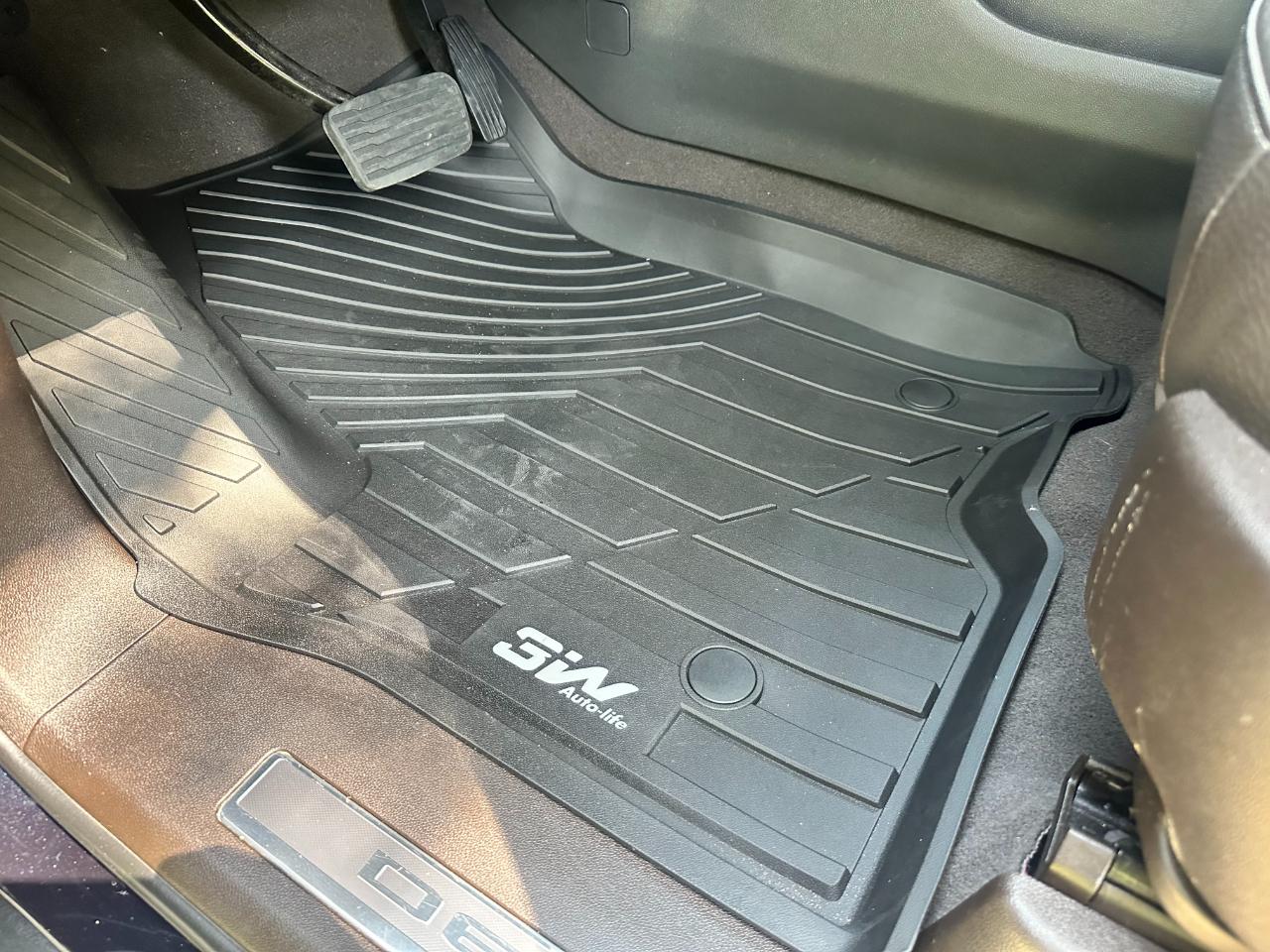 GMC Yukon 2WD 4dr Denali 2023