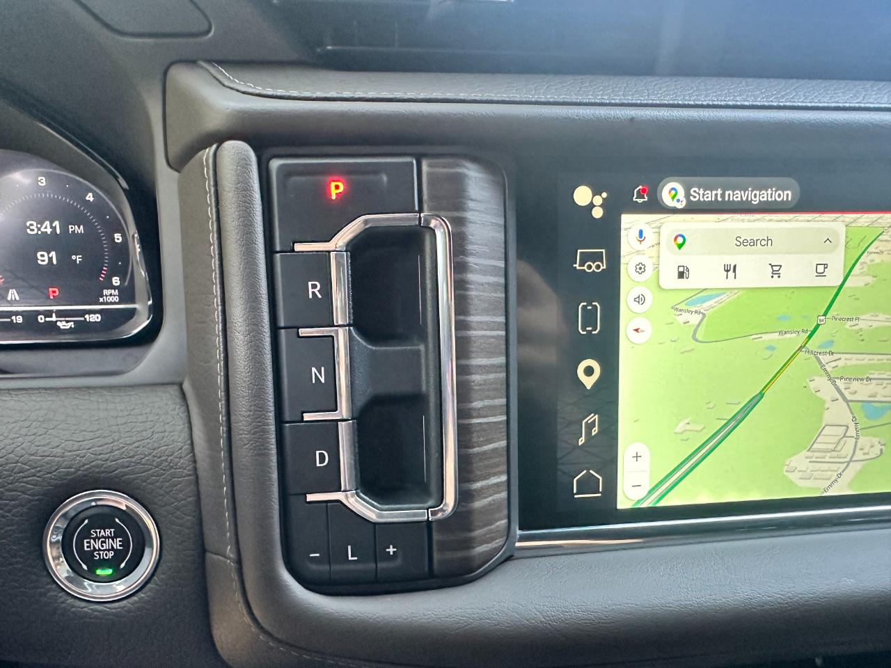 GMC Yukon 2WD 4dr Denali 2023