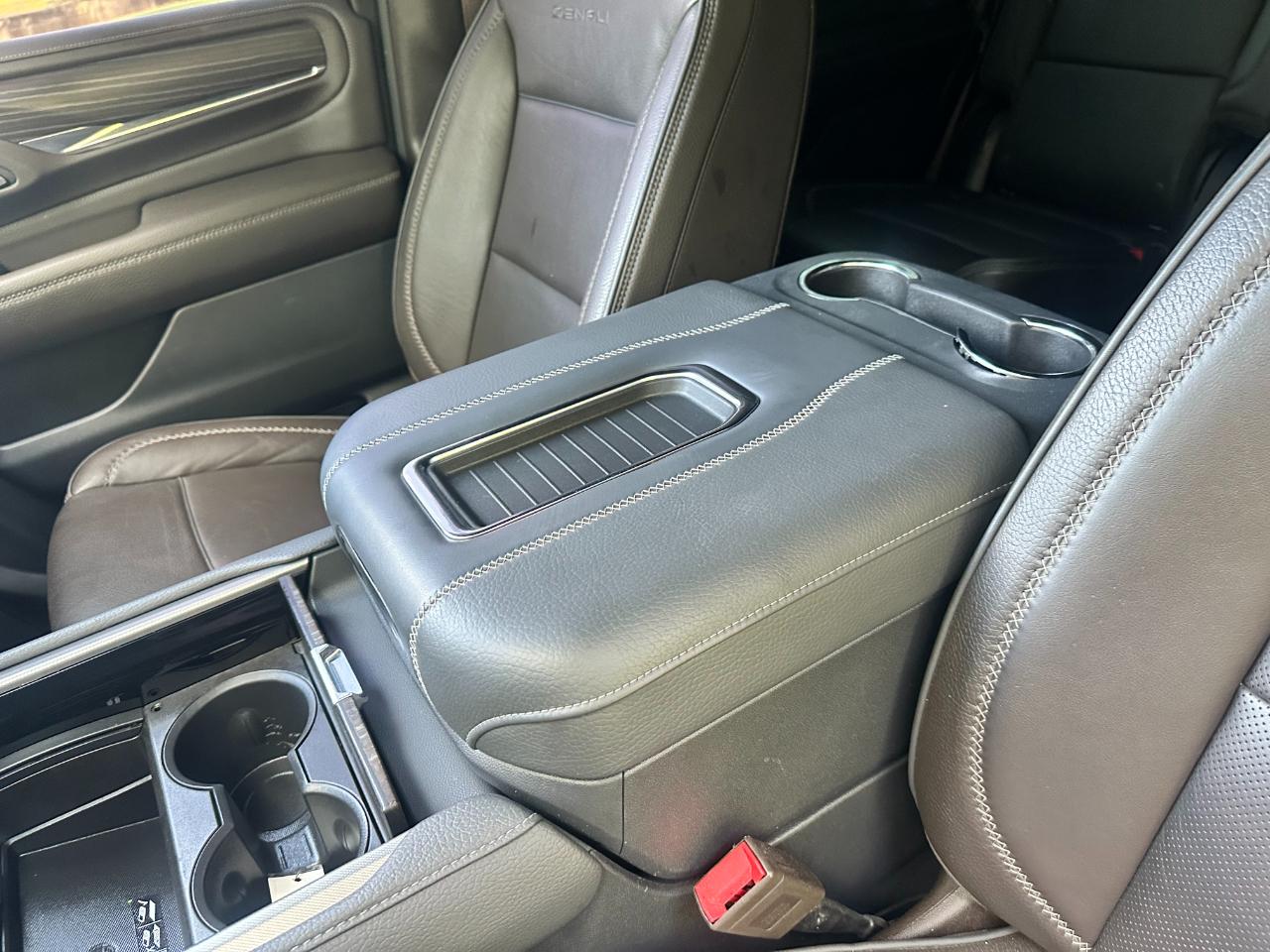 GMC Yukon 2WD 4dr Denali 2023