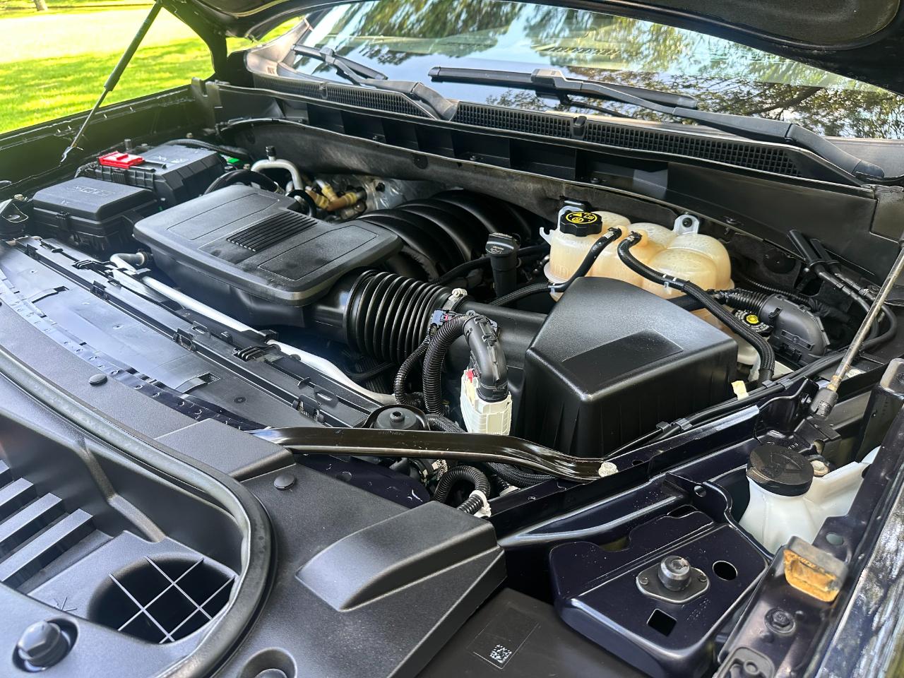 GMC Yukon 2WD 4dr Denali 2023