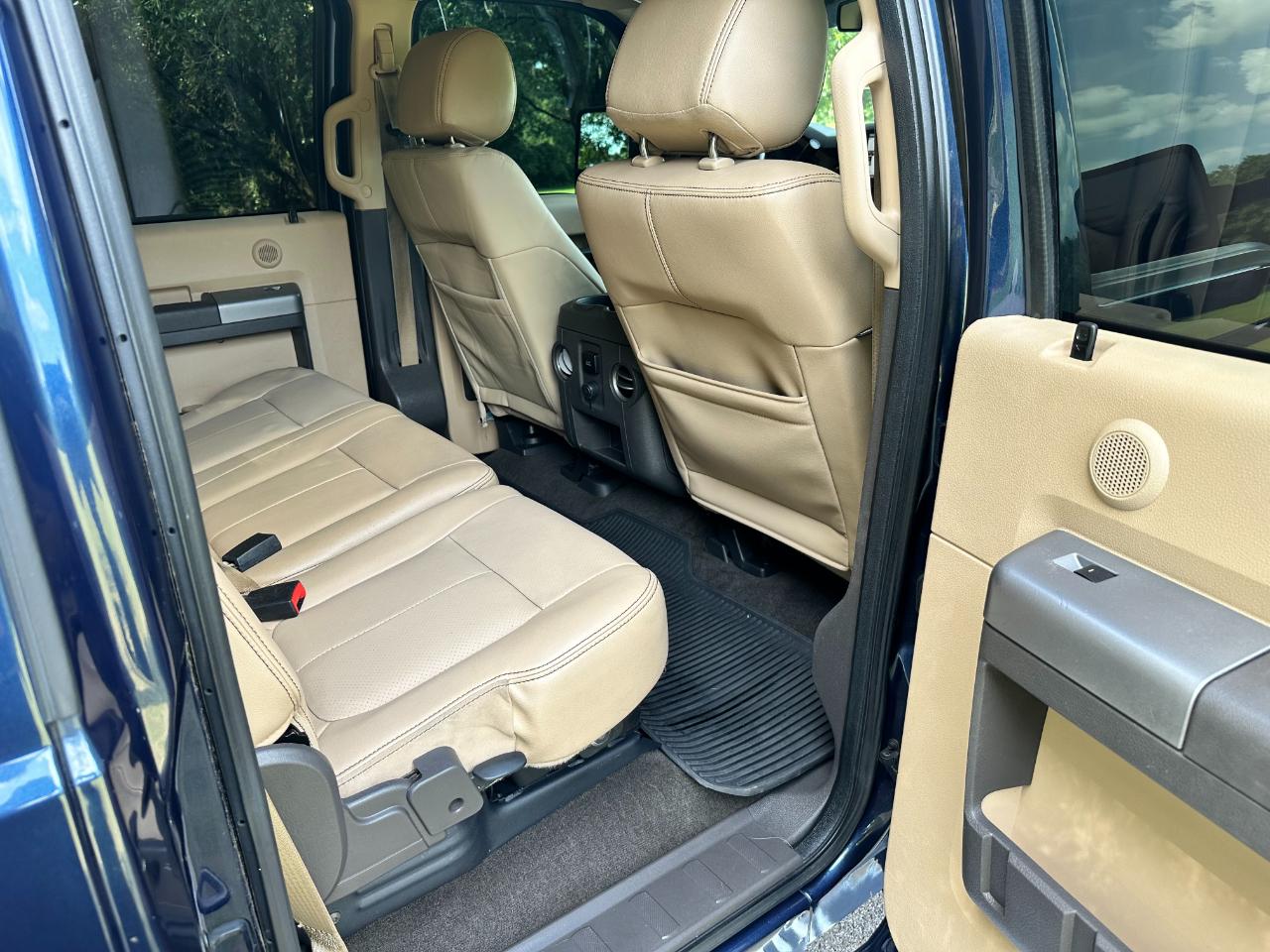 Ford Super Duty F-250 SRW 4WD Crew Cab 156" Lariat 2015