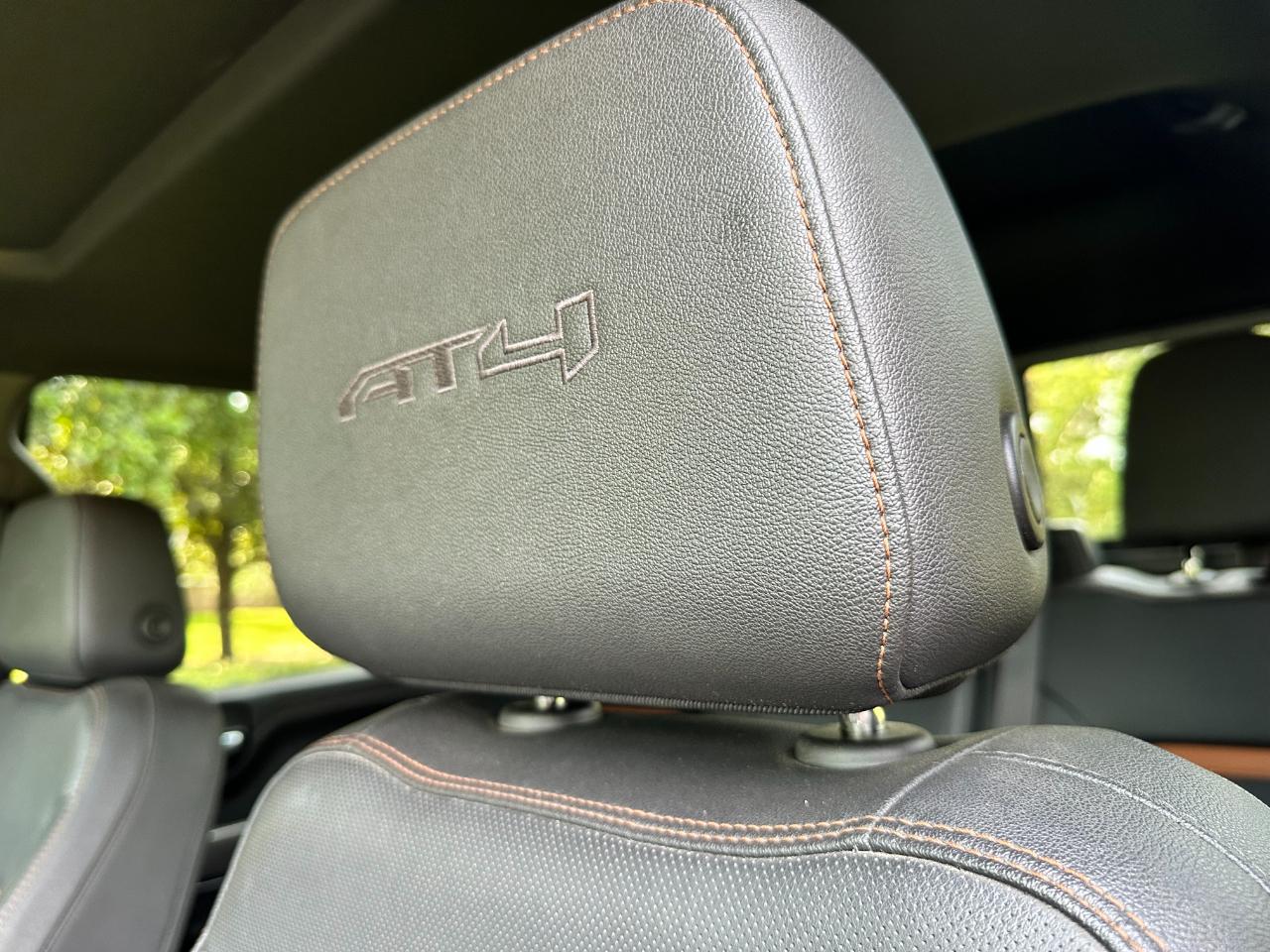GMC Sierra 2500HD 4WD Crew Cab 159" AT4 2022
