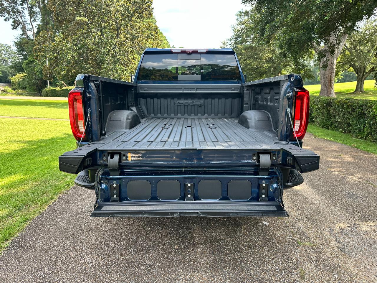 GMC Sierra 2500HD 4WD Crew Cab 159" AT4 2022