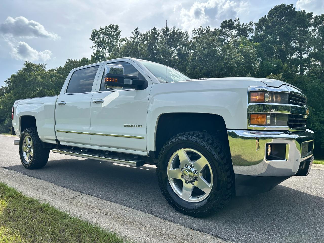 Chevrolet Silverado 2500HD LTZ Crew Cab 4WD 2015