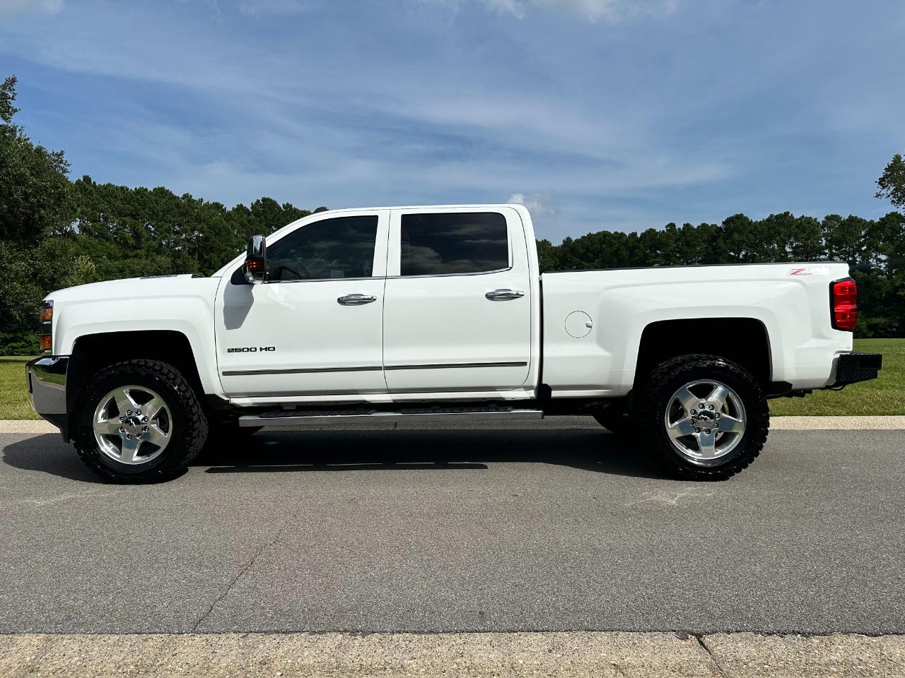 Chevrolet Silverado 2500HD LTZ Crew Cab 4WD 2015