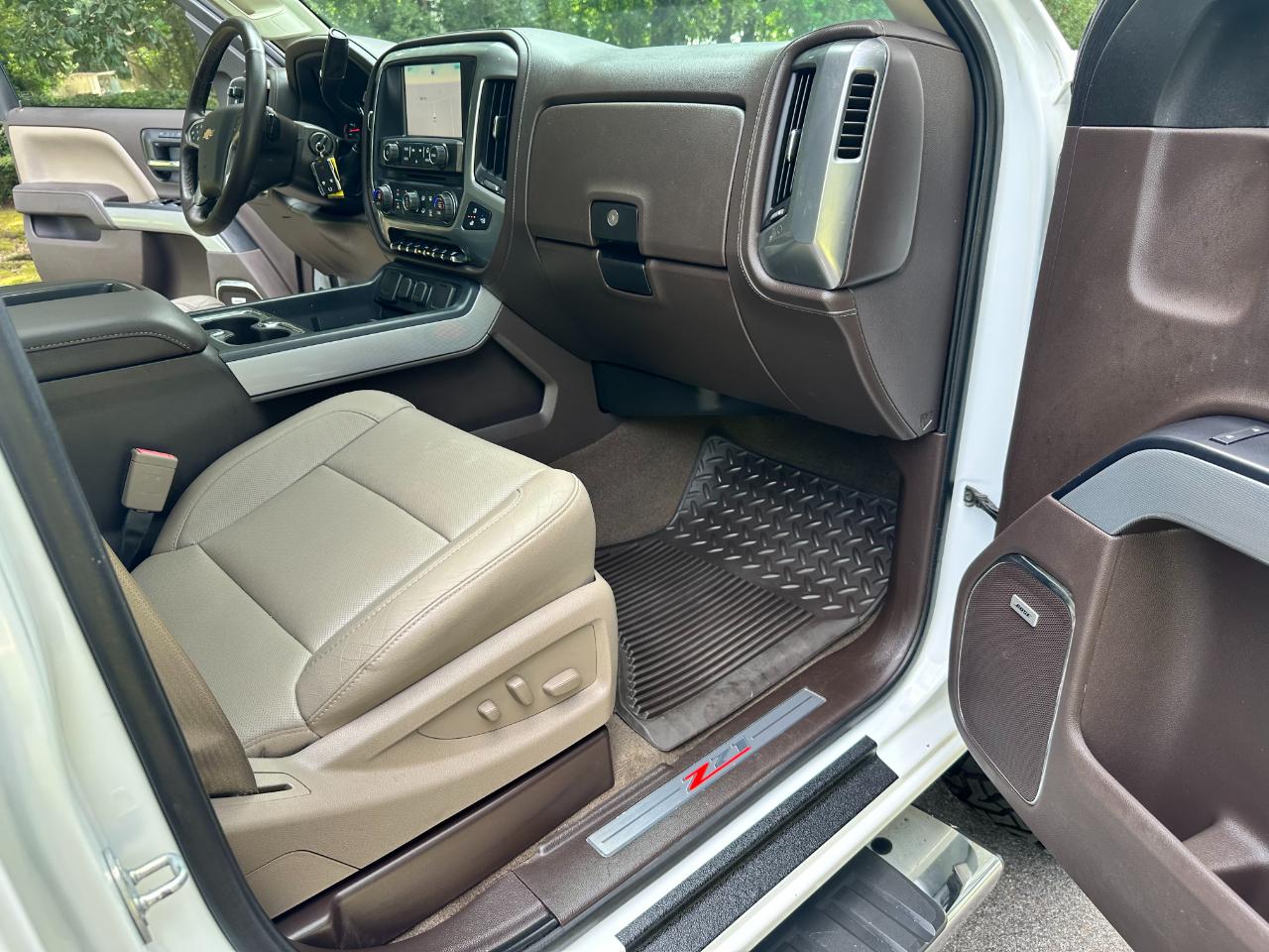 Chevrolet Silverado 2500HD LTZ Crew Cab 4WD 2015