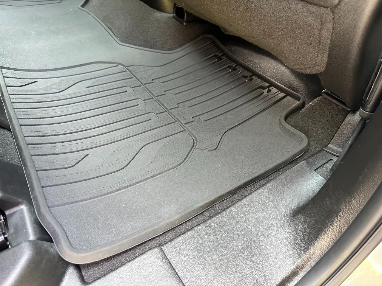 GMC Yukon 4WD 4dr AT4 2024