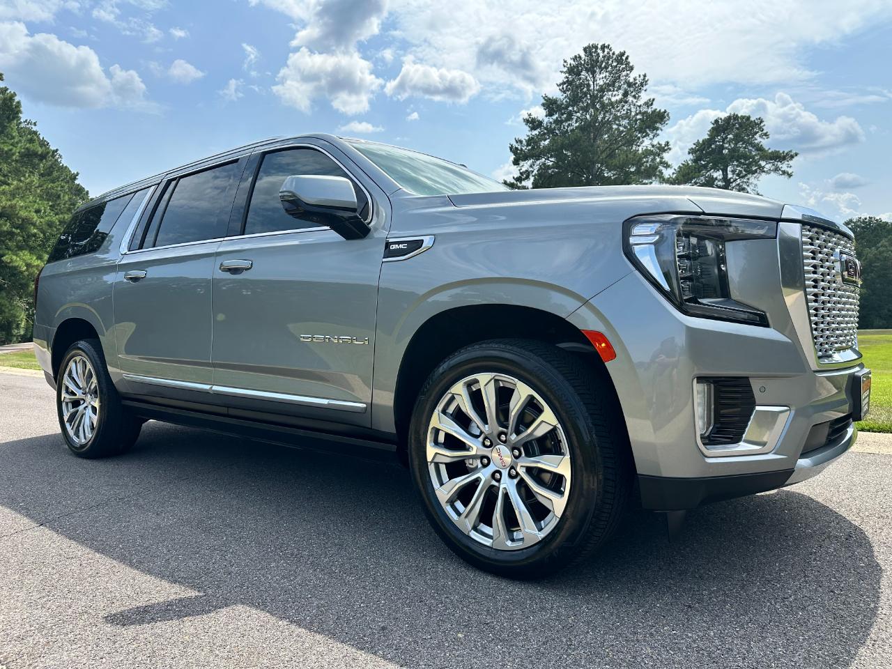 GMC Yukon XL 2WD 4dr Denali 2024