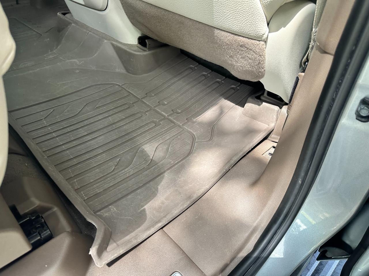GMC Yukon XL 2WD 4dr Denali 2024