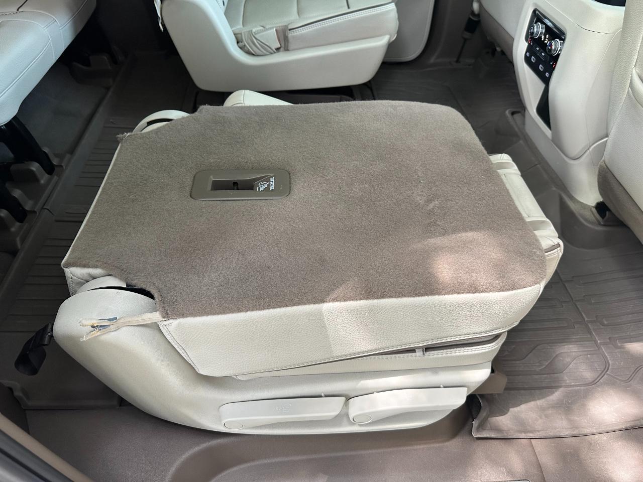 GMC Yukon XL 2WD 4dr Denali 2024