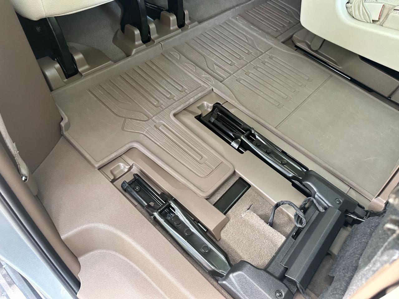GMC Yukon XL 2WD 4dr Denali 2024