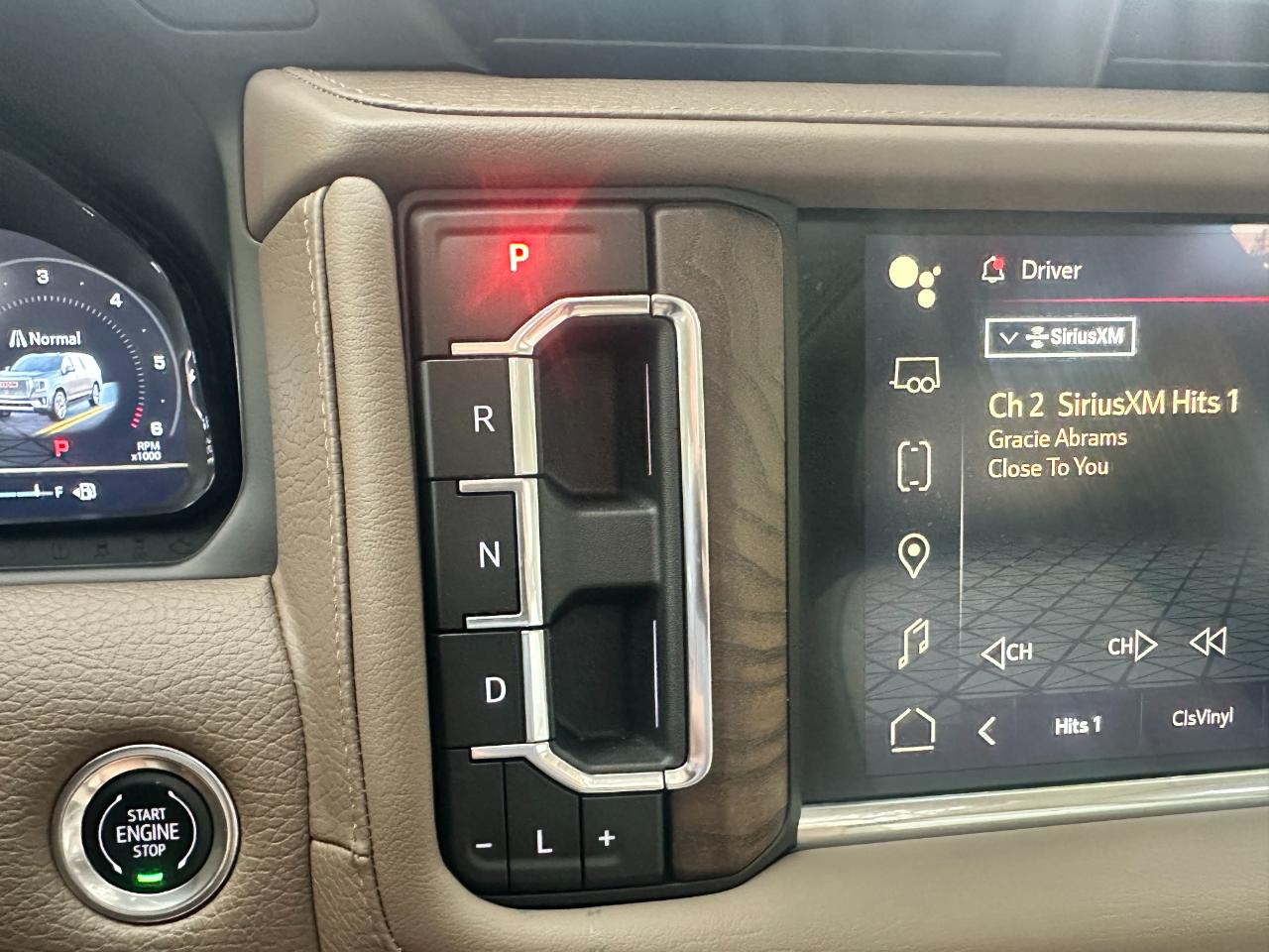 GMC Yukon XL 2WD 4dr Denali 2024