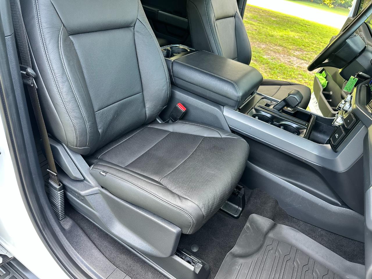 Ford F-150 XLT 4WD SuperCrew 5.5' Box 2025