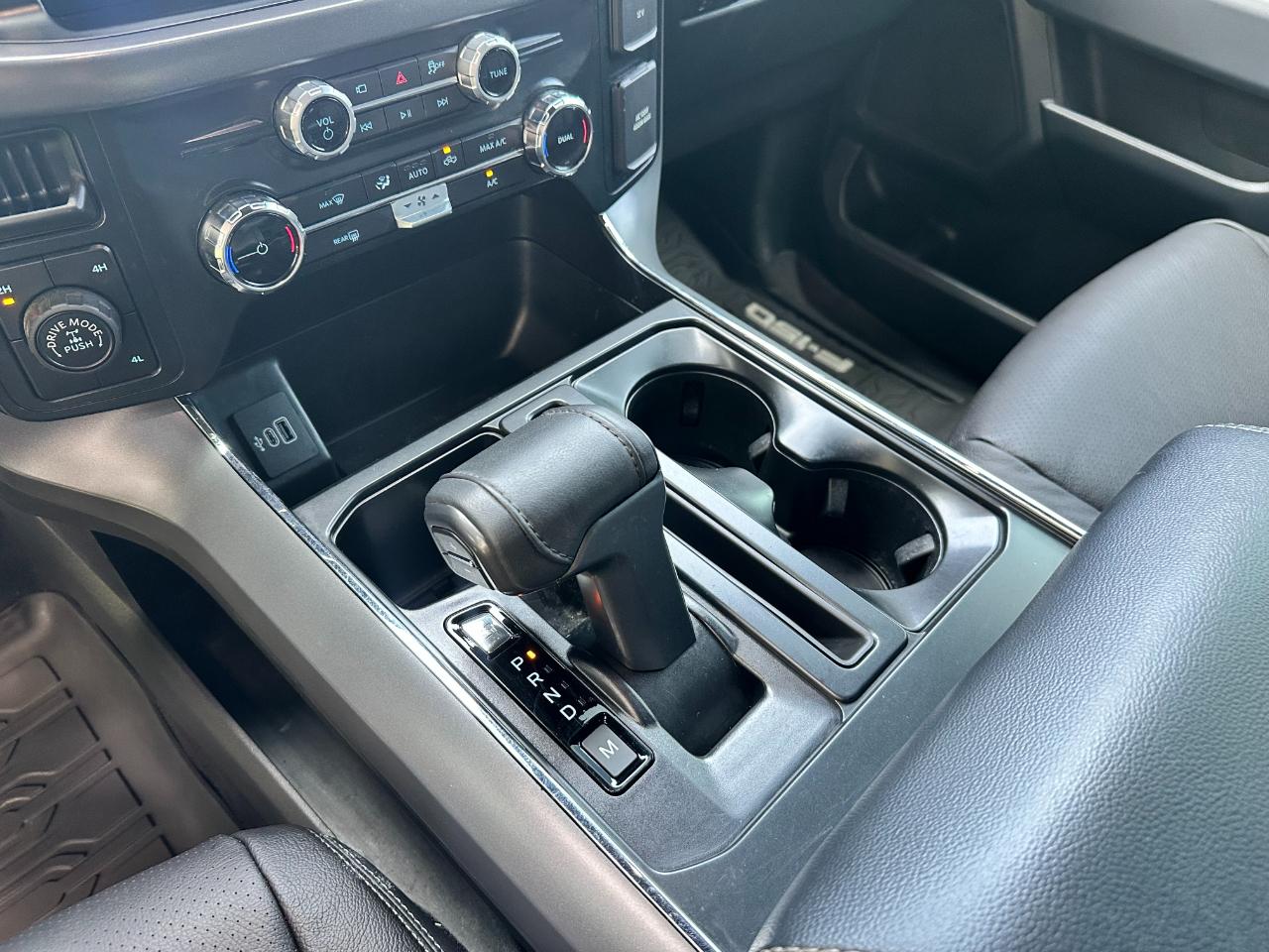 Ford F-150 XLT 4WD SuperCrew 5.5' Box 2025