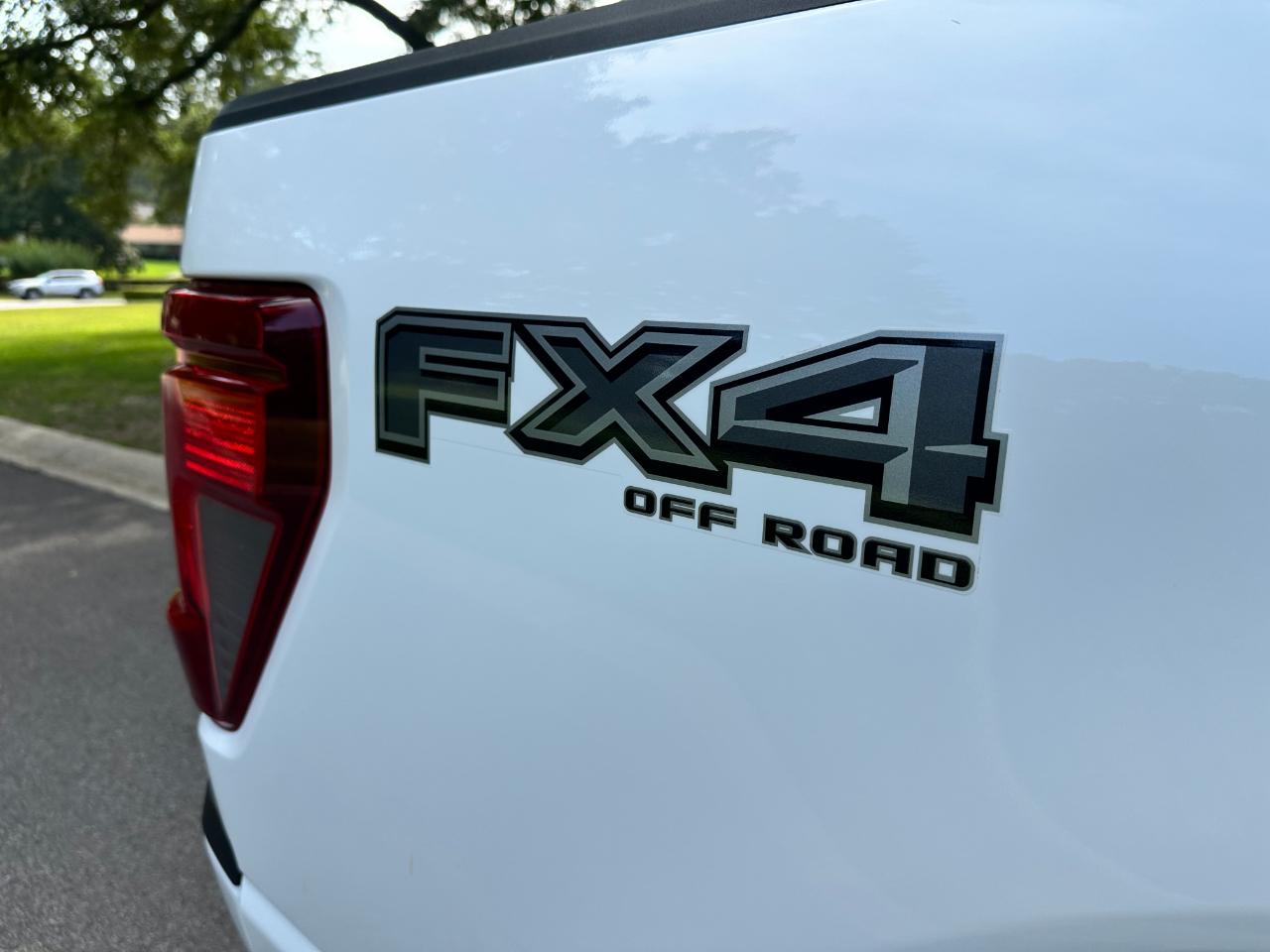 Ford F-150 XLT 4WD SuperCrew 5.5' Box 2025