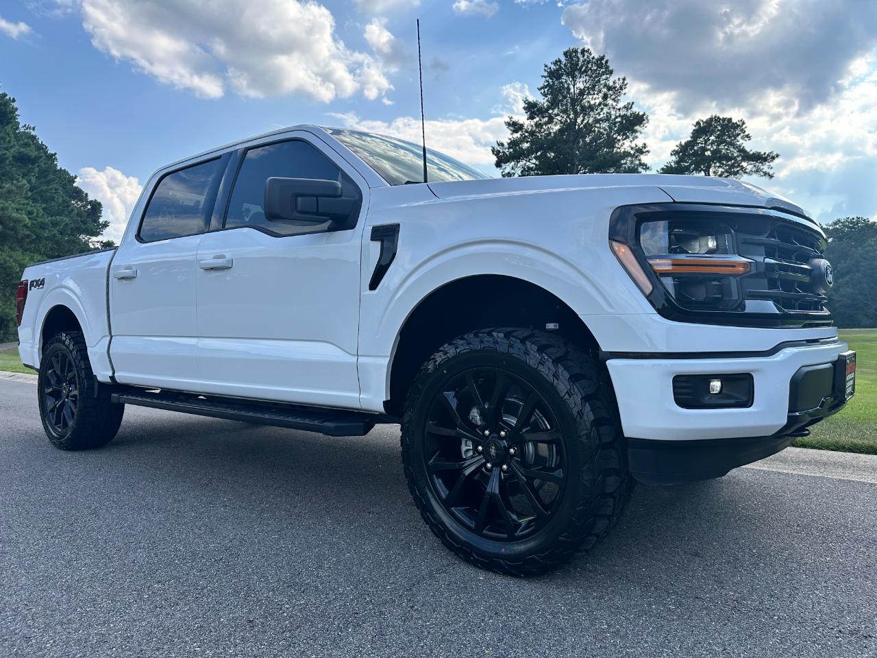 Ford F-150 XLT 4WD SuperCrew 5.5' Box 2025