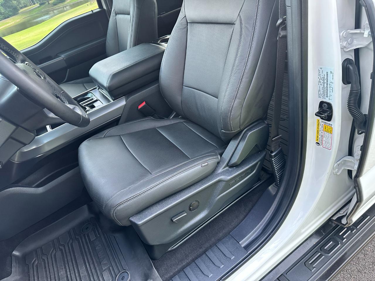 Ford F-150 XLT 4WD SuperCrew 5.5' Box 2025