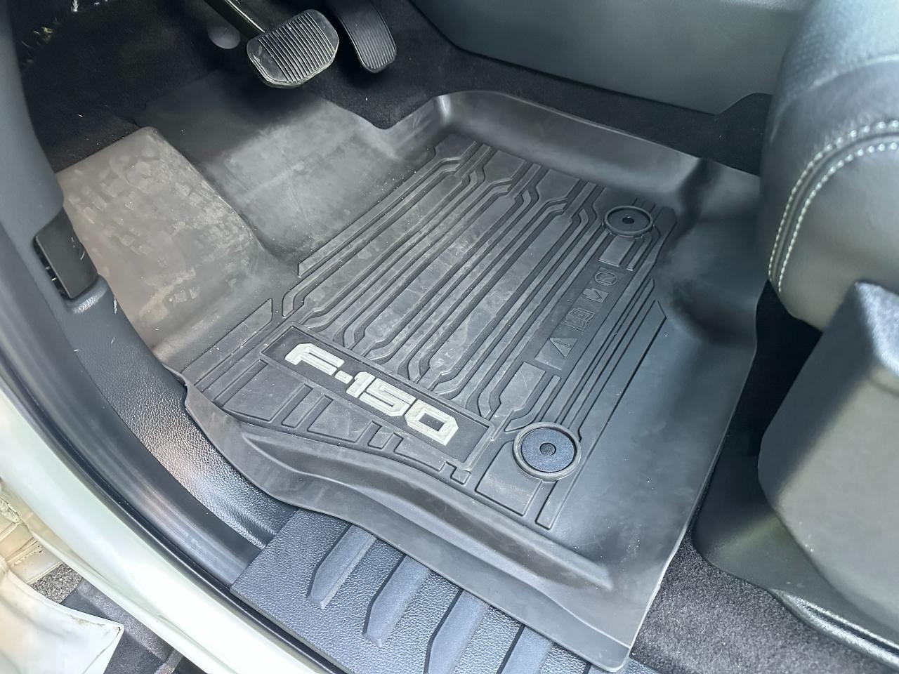 Ford F-150 XLT 4WD SuperCrew 5.5' Box 2025