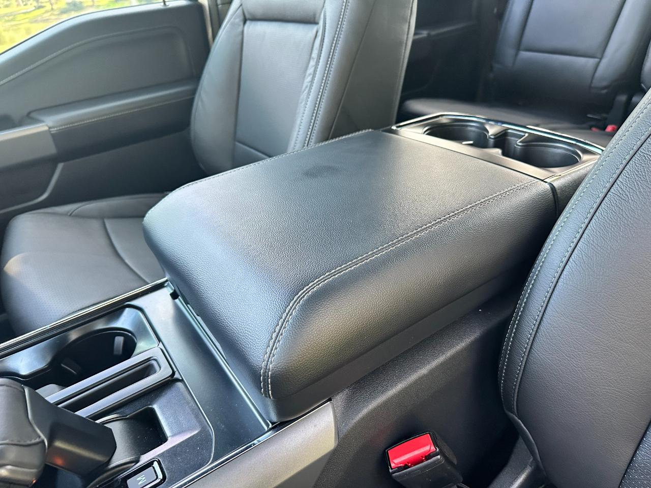Ford F-150 XLT 4WD SuperCrew 5.5' Box 2025