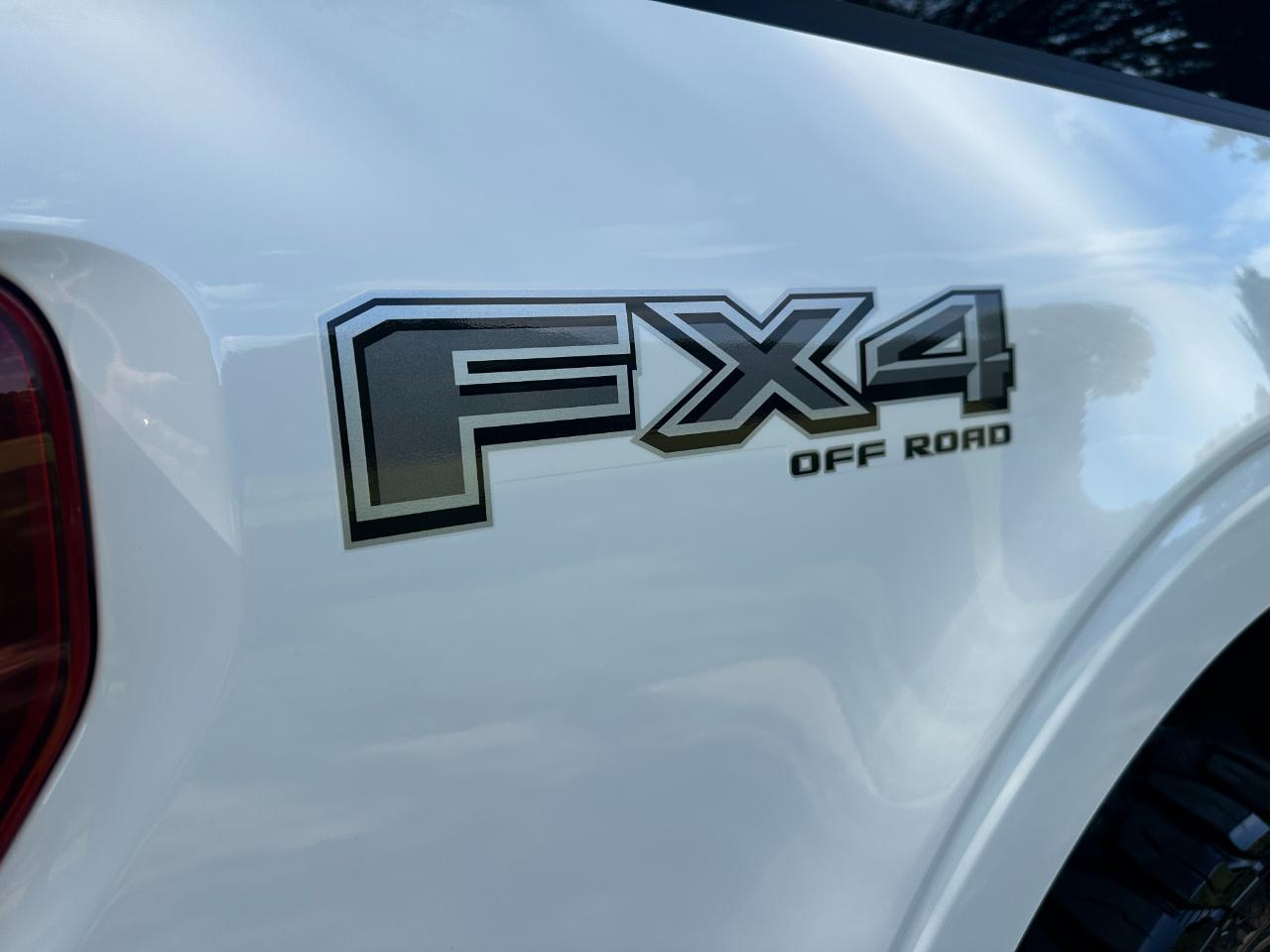Ford F-150 XLT 4WD SuperCrew 5.5' Box 2025
