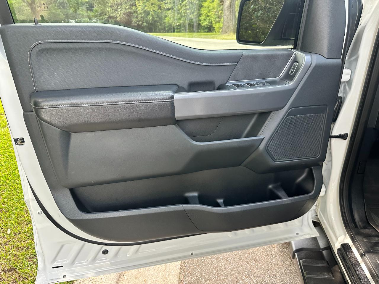 Ford F-150 XLT 4WD SuperCrew 5.5' Box 2025