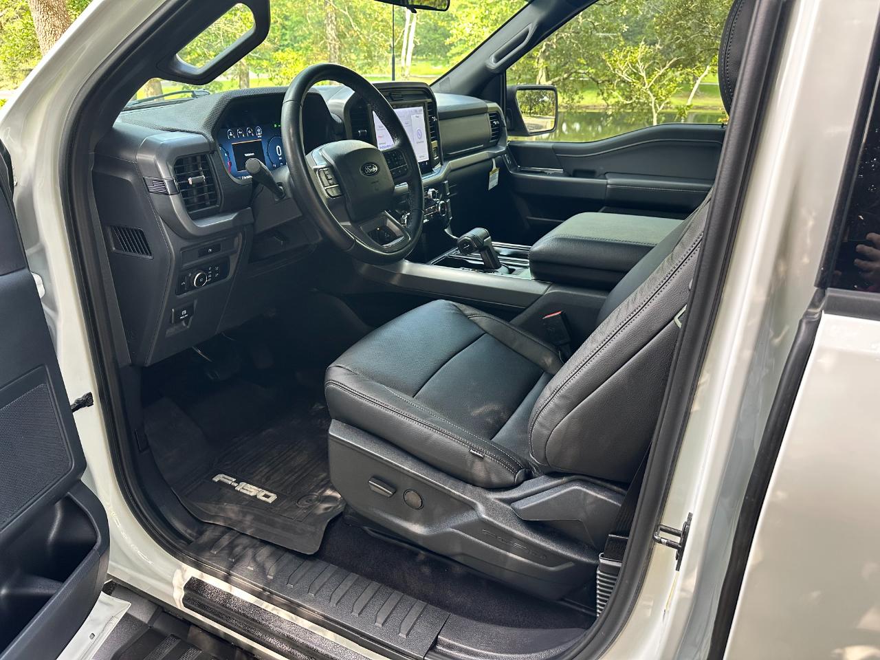 Ford F-150 XLT 4WD SuperCrew 5.5' Box 2025