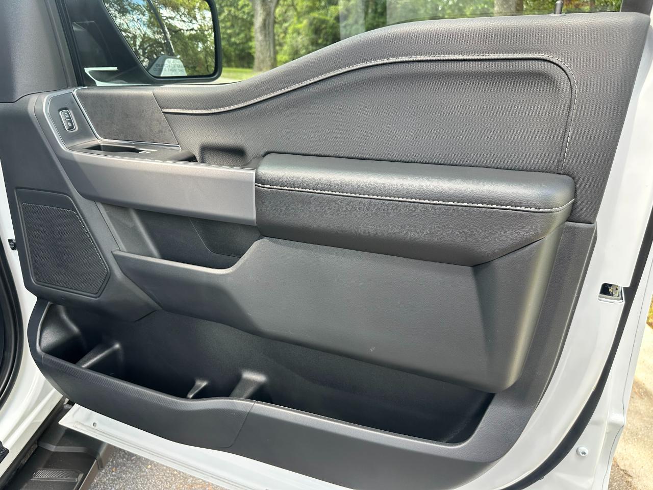 Ford F-150 XLT 4WD SuperCrew 5.5' Box 2025