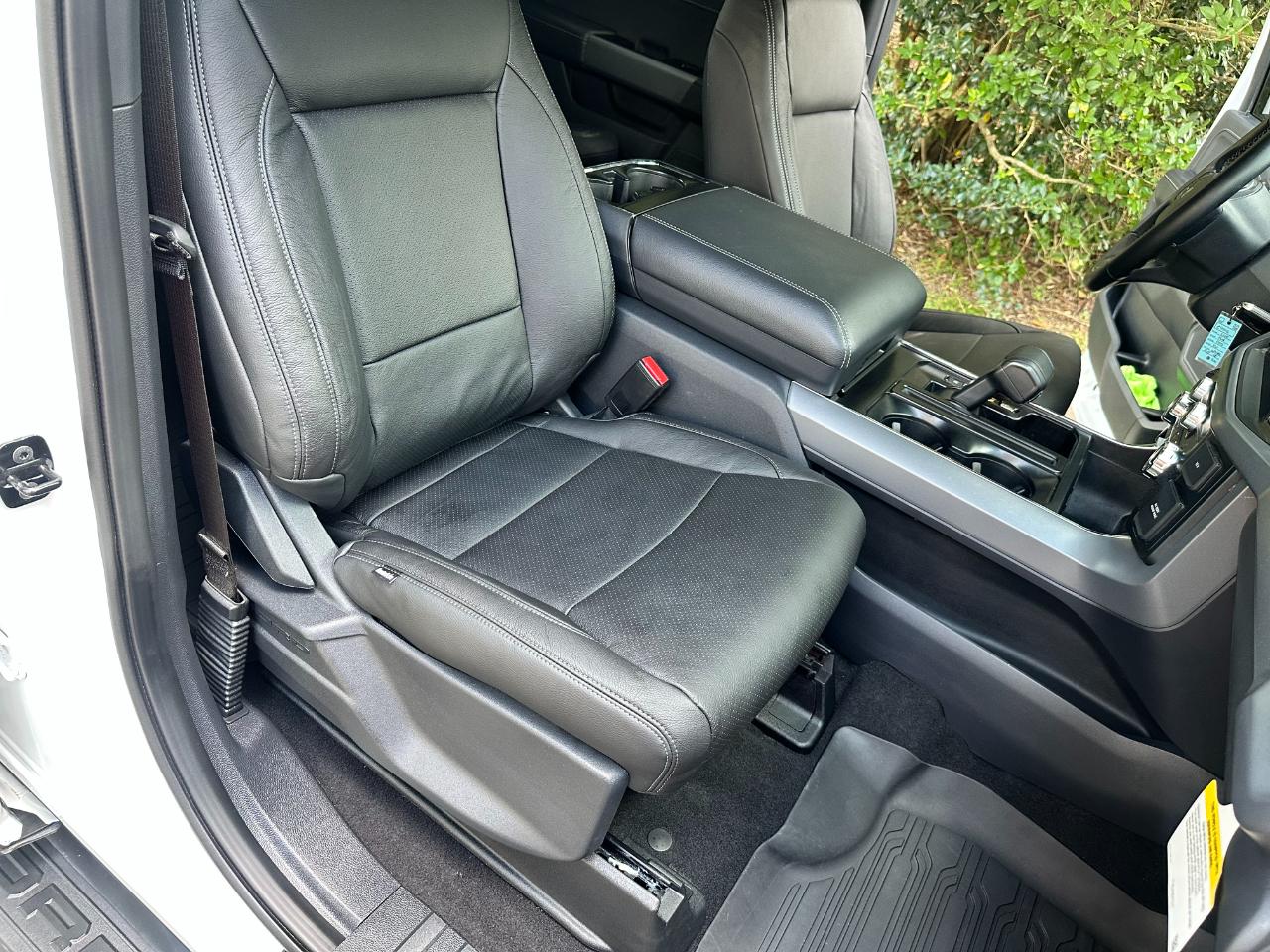 Ford F-150 XLT 4WD SuperCrew 5.5' Box 2025