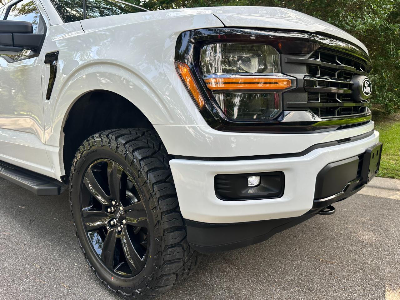 Ford F-150 XLT 4WD SuperCrew 5.5' Box 2025