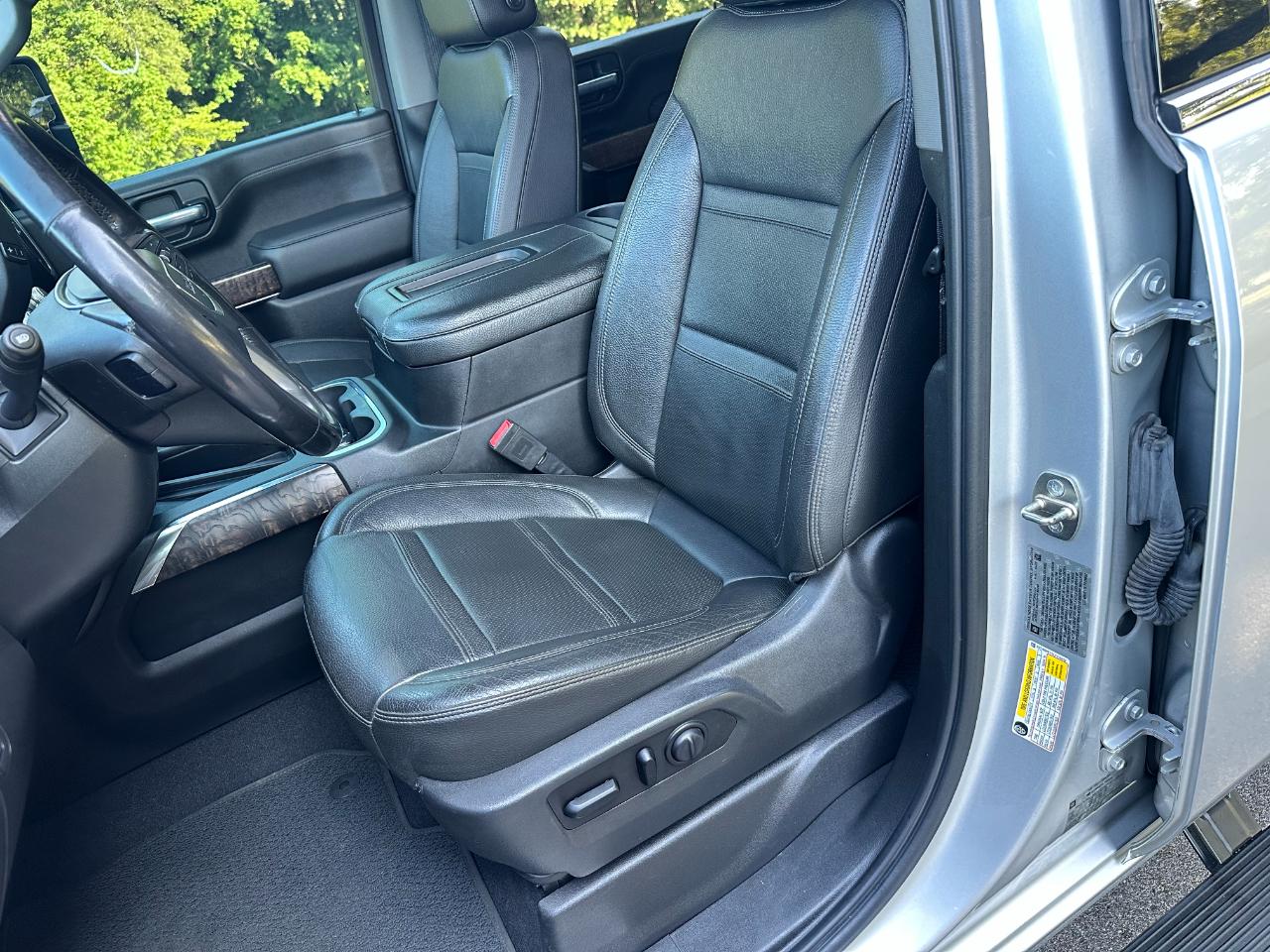 GMC Sierra 3500HD 4WD Crew Cab 172" Denali 2020